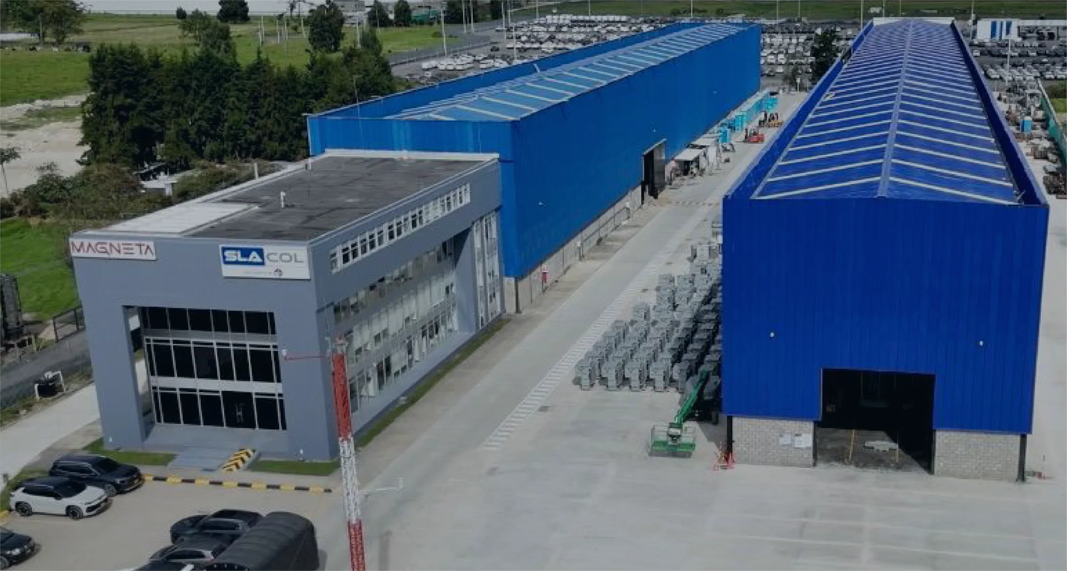 Vista aérea de las instalaciones industriales de SLACOL en Tenjo, Cundinamarca